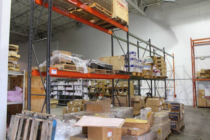 lot 28 image: Pallet Racking Lot Including 12 x 6 Cross Beams (4) 13 Uprights (5) 8 x 3.5 Cross Beams (12).