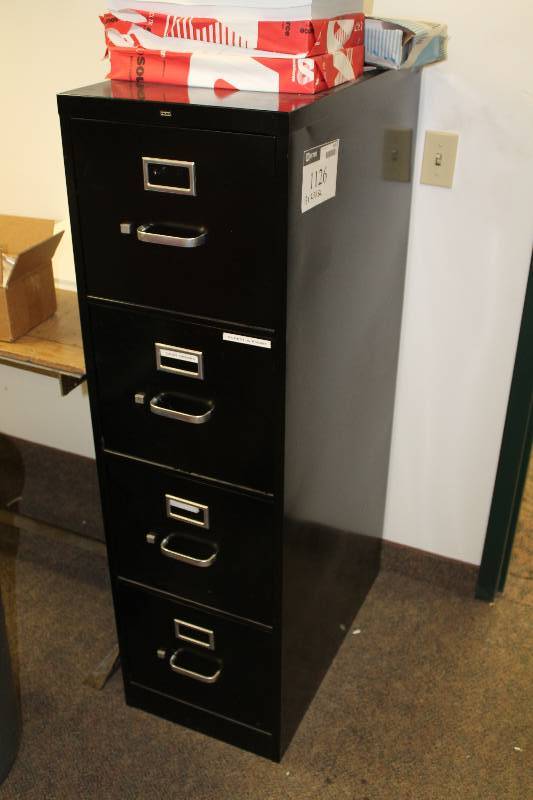 lot 1126 image: Metal Filing Cabinet w4 Drawers & Handles 15 x 25 x 52.