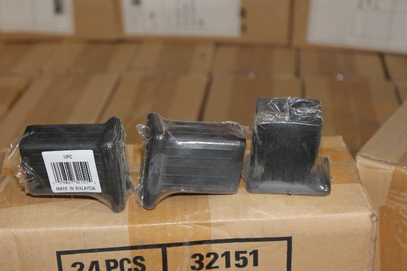 lot 112 image: Pallet Lot of Hockey Stick Ends Black 24pcsBox.