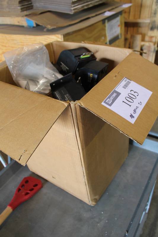 lot 1003 image: Box Lot of Beltrac Fixed Mount Retractable Belt System 15 Foot4.5 Meter app. 20 ct.