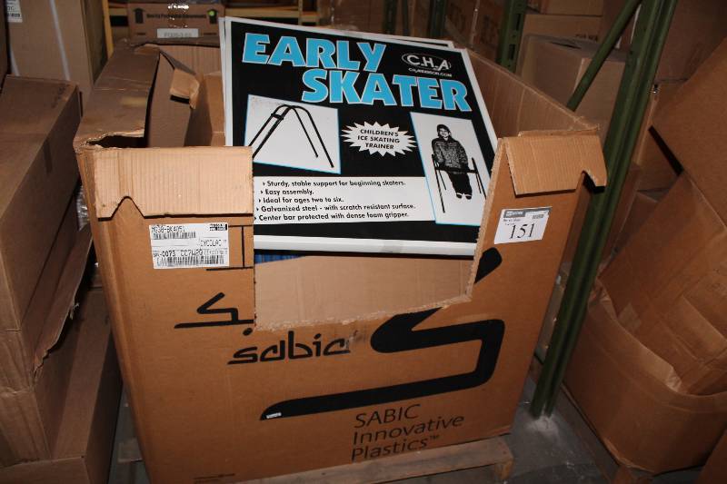 lot 151 image: Box of Early Skater Ice Skating Trainers Blue.