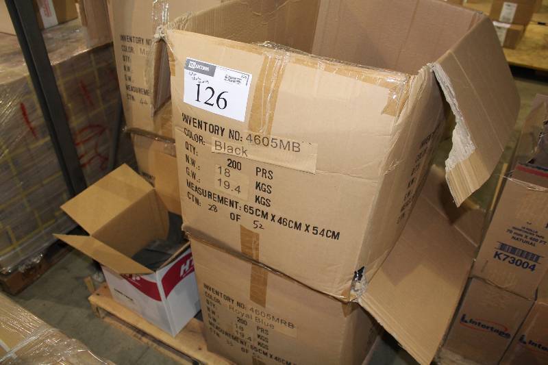 lot 126 image: Pallet Lot of Black Skate Guards 65CM x 46CM app. 200 ctbox.