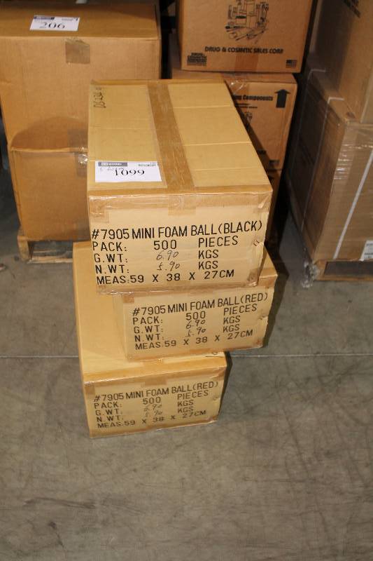 lot 1099 image: Box Lot of (3) Mini Foam Balls 500 PiecesBox RedBlack.