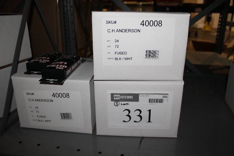 lot 331 image: Box Lot of (3) The Ultra Lace Sonic Tip Skate Lace 72 Black wWhite 24perBox.