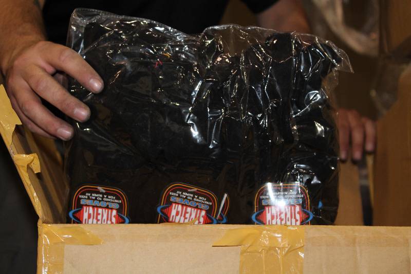 lot 208 image: Box Lot of (4) Magic Stretch Hockey Gloves.