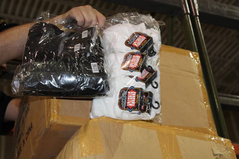 lot 207 image: Box Lot of (4) Magic Stretch Hockey Gloves.