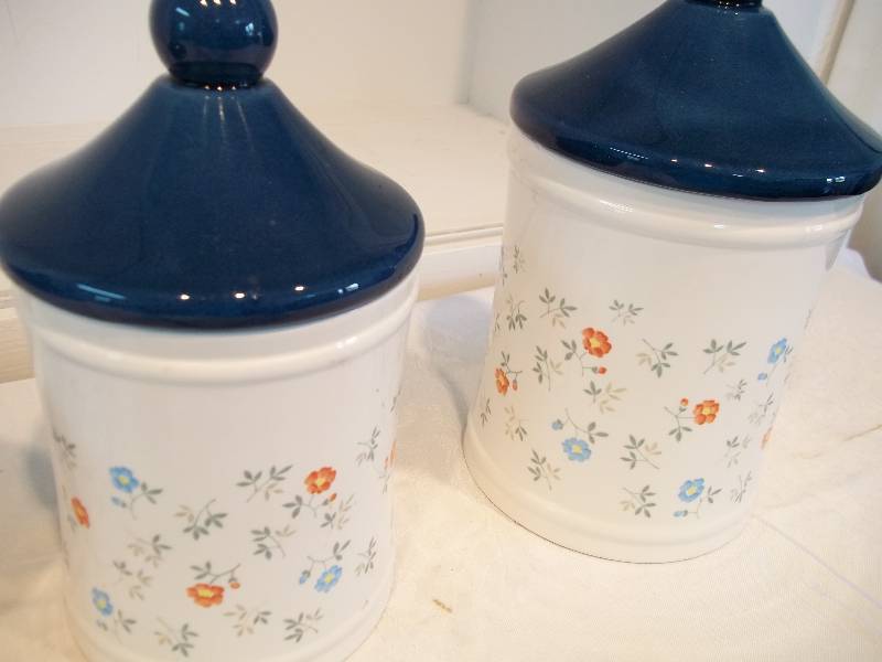 Kitchen Canisters