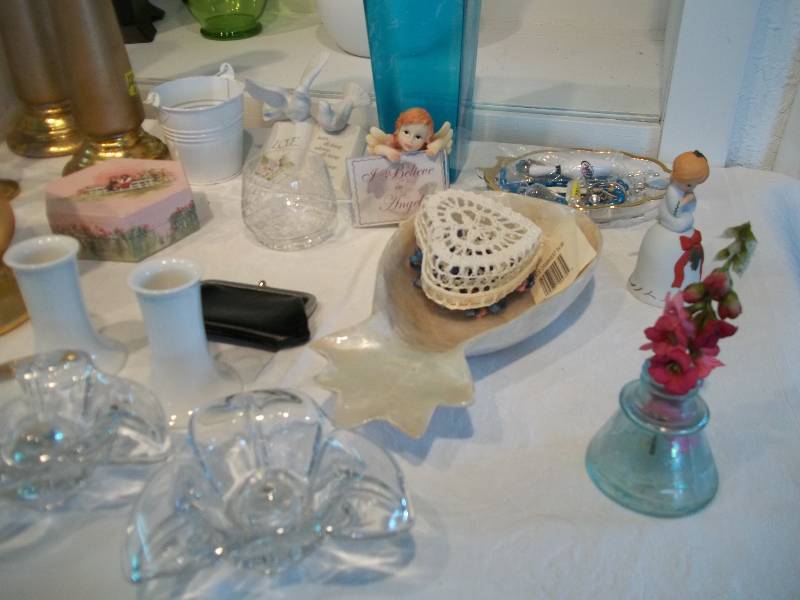 Assorted Tchotchkes, Knickknacks,  & Home Decor