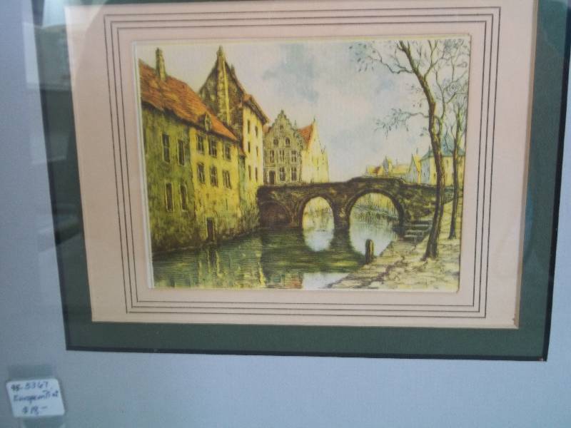2 Pictures with Frames