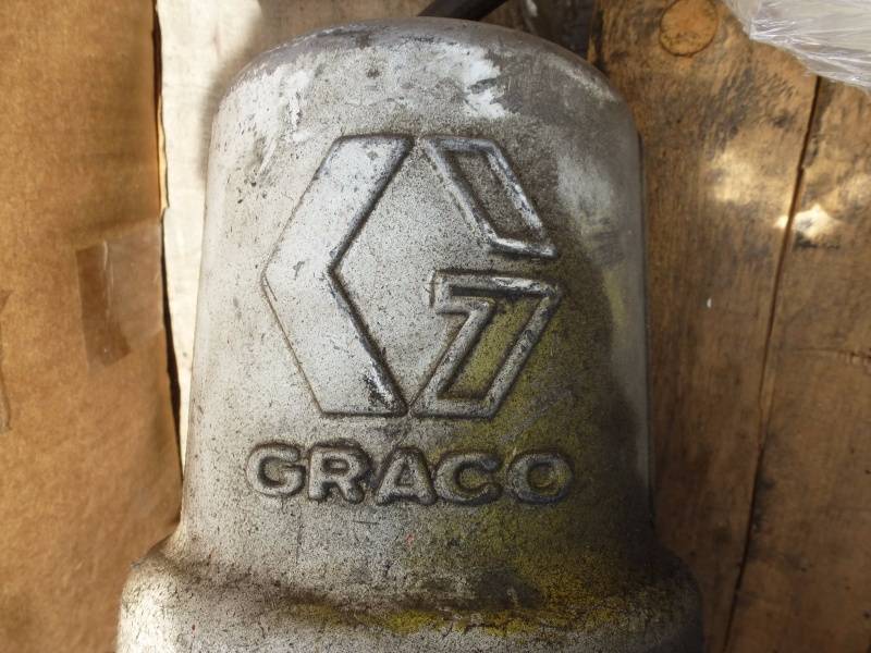 Graco Pneumatic Grease Dispensor