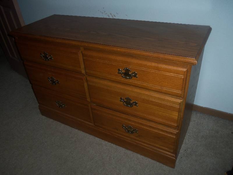 Wood Dresser
