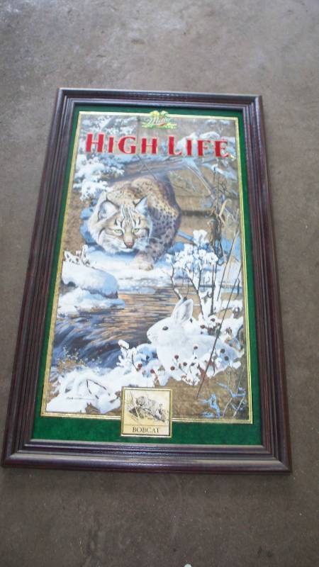 lot 27 image: Miller High Life