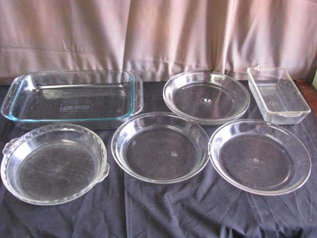 glass baking items pyrex, anchor hocking