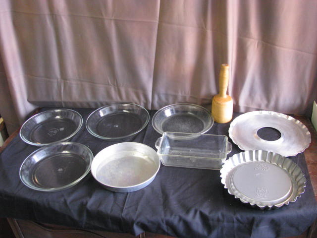glass baking items pyrex, anchor hocking
