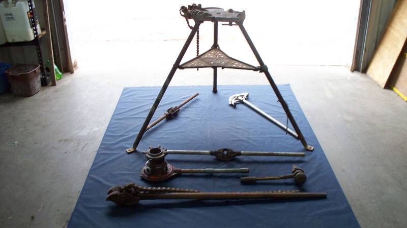 Ridged Pipe cutter