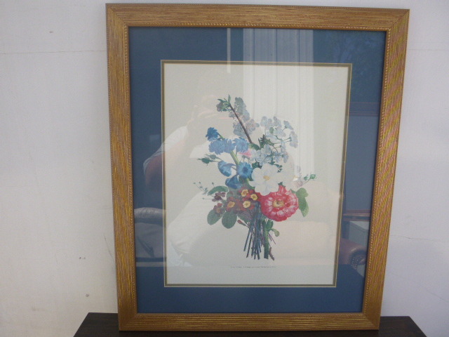 lot 35 image: Floral Framed Picture