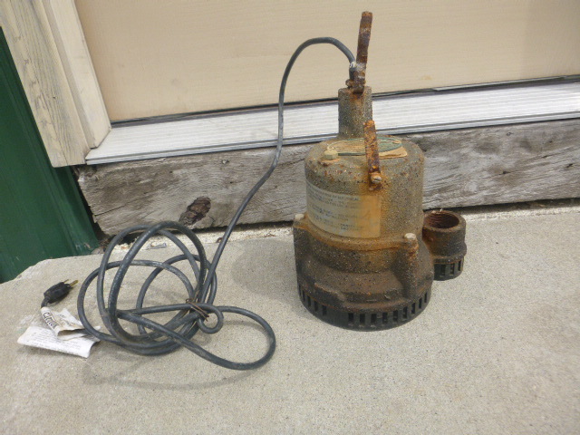 lot 57 image: Hydromatic Pumps Submersible Sump Pump
