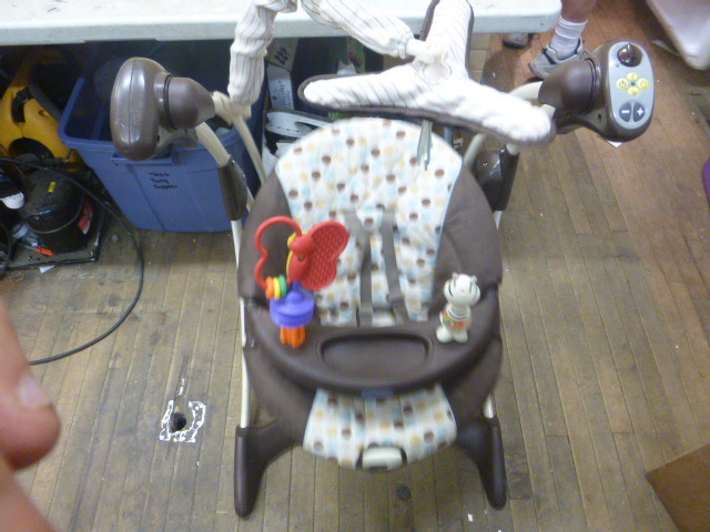 lot 106 image: Baby Swing