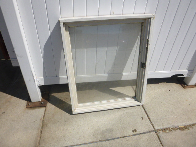 lot 120 image: Window