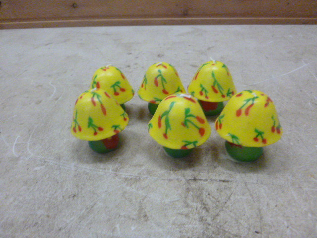 lot 140 image: 6 Mushroom Shaped Candles