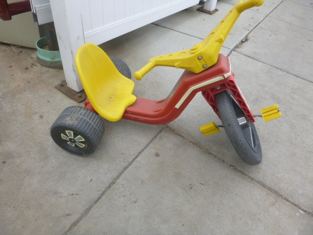 lot 178 image: Hot Wheels Tricycle