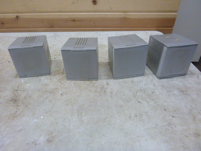 lot 188 image: 4 Sony Speakers