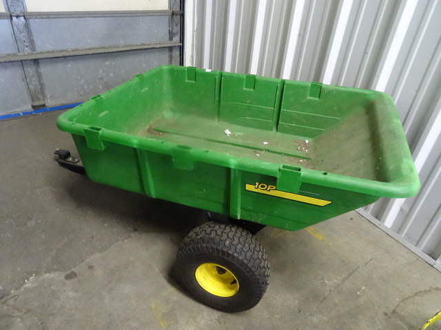 John Deere Cart