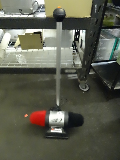 Shoe Polisher