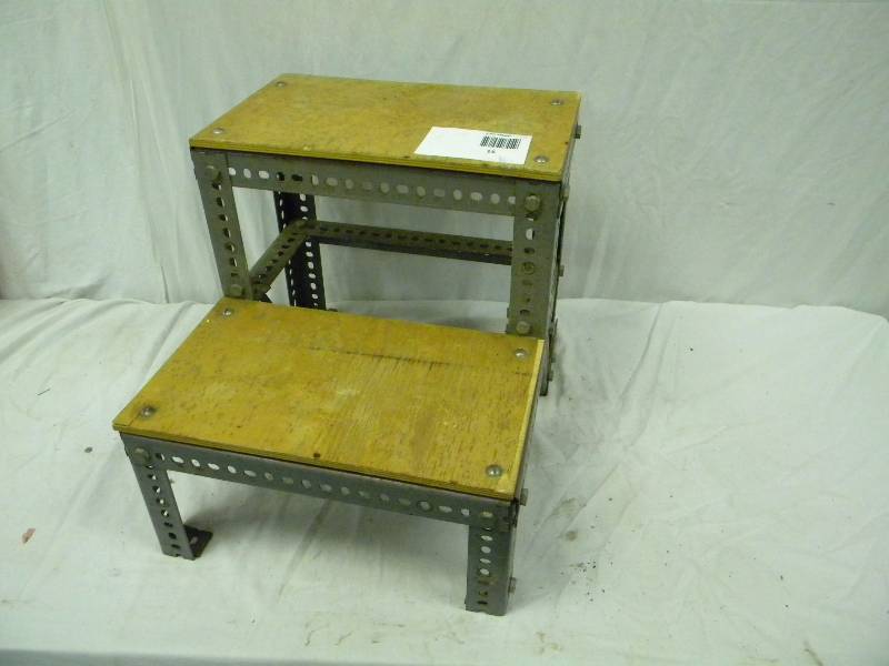 lot 15 image: Step Stool