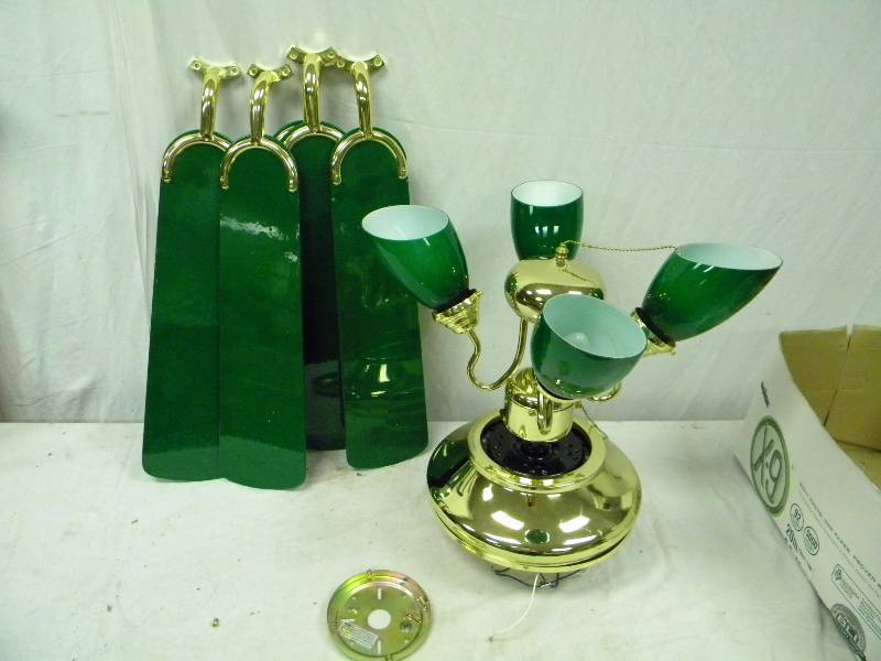 lot 35 image: Ceiling Fan
