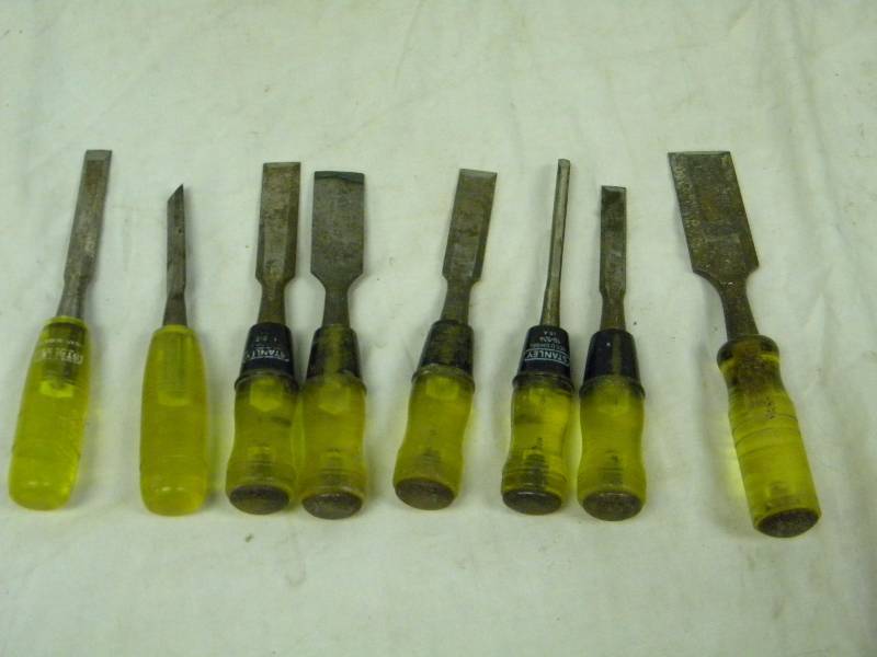 lot 44 image: chisels