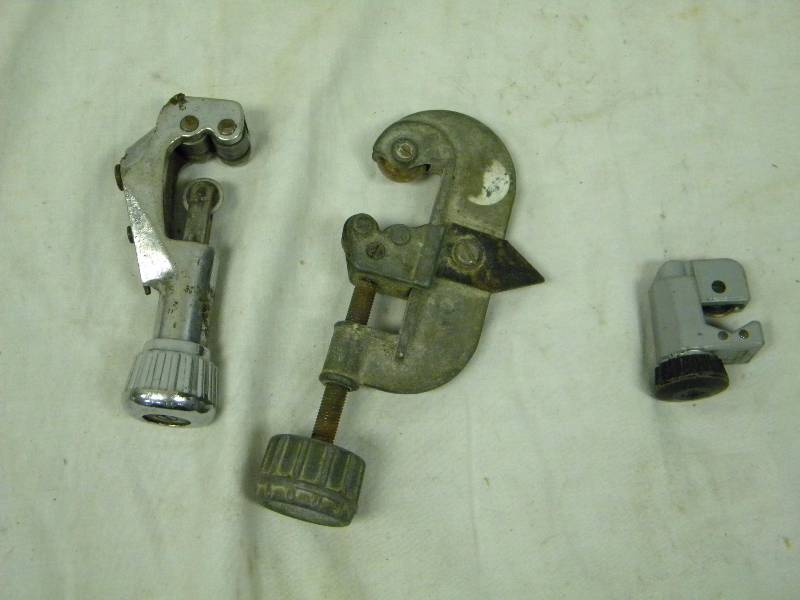 lot 45 image: Pipe cutters