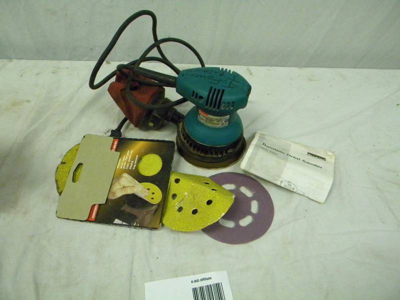 lot 47 image: Makita Hand Sander