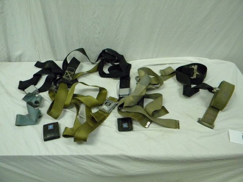 lot 53 image: Straps