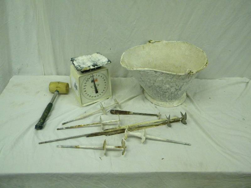 lot 87 image: Pottery Tools