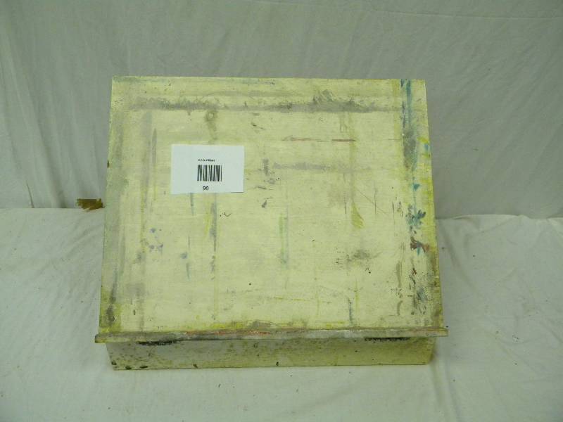 lot 90 image: Artist Easel