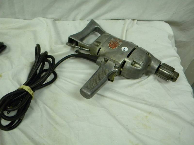 lot 182 image: Van Dorn Drill
