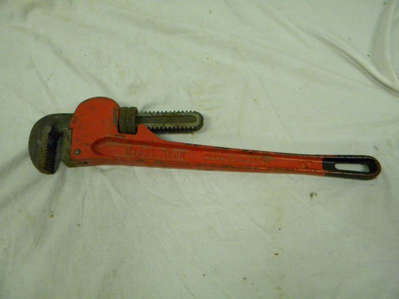 lot 187 image: Greatneck Pipe Wrench