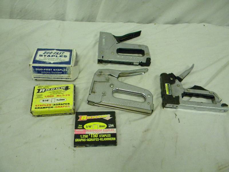 lot 234 image: Stanley Staplers