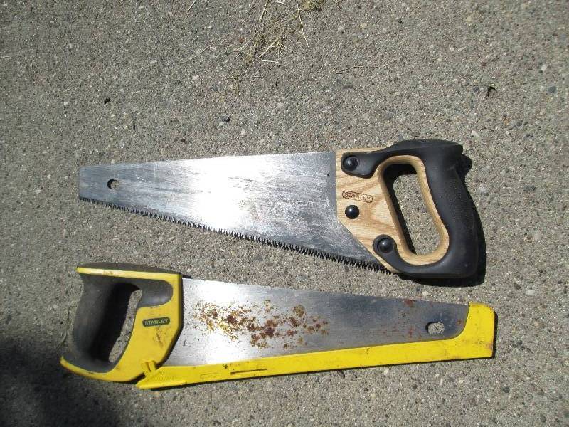 lot 41 image: 2 Stanley saws...