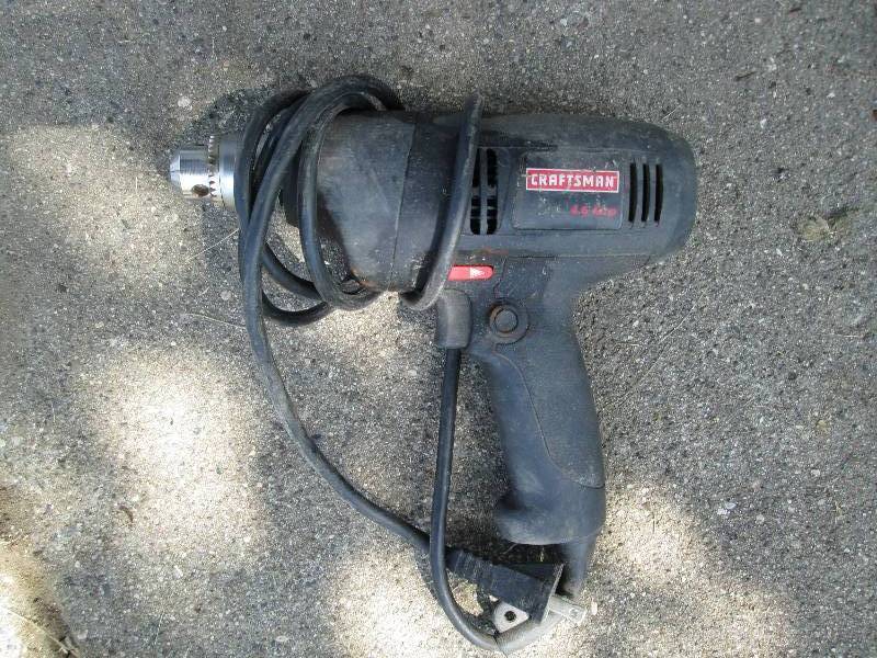 lot 46 image: Craftsman 4.6 Amp drill...