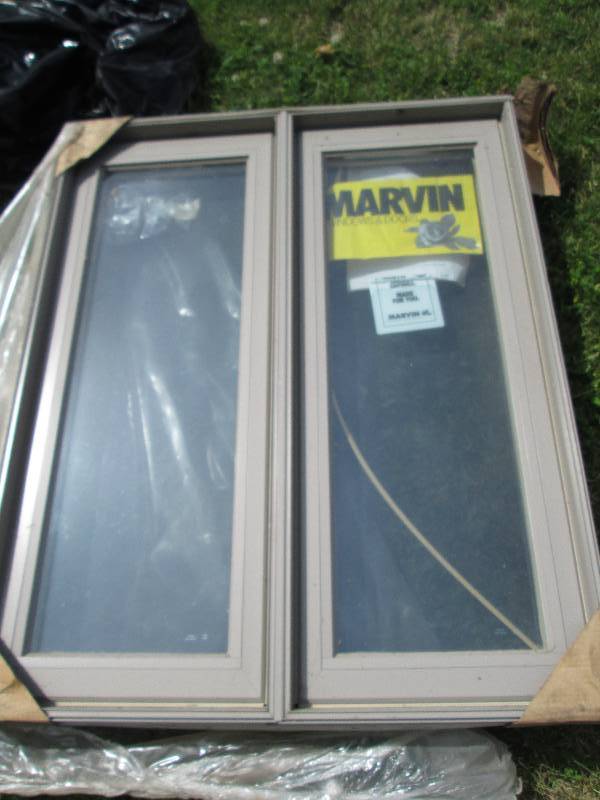 lot 60 image: Marvin double crank window unfinish...