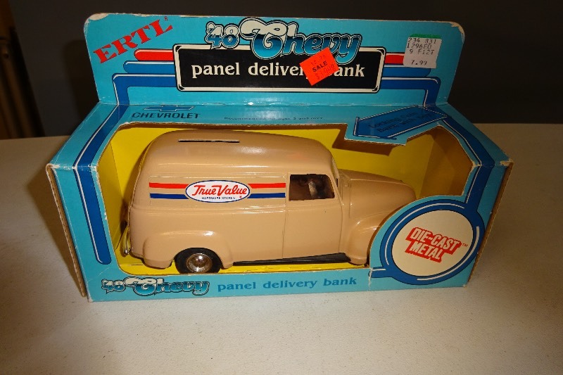 lot 13 image: Ertl 1948 Chevy Panel Driveway Bank True Value