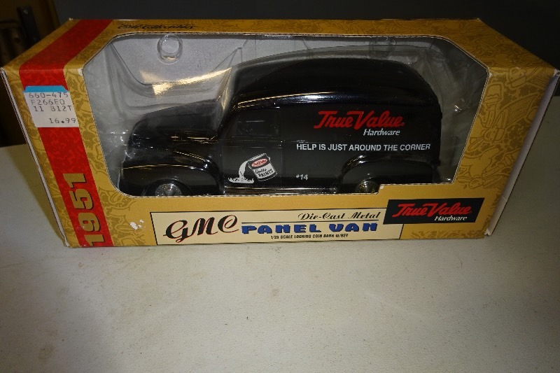 lot 16 image: Ertl GMC Panel Van 1951 True Value