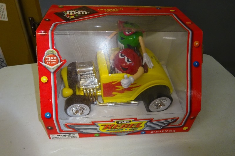 lot 68 image: Rebel M & M Dispenser