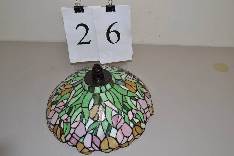 lot 26 image: Lamp Shade