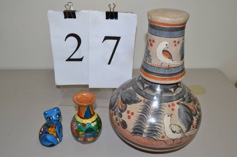 lot 27 image: Mexico items