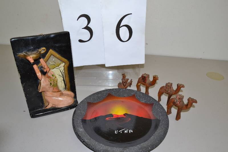 lot 36 image: collectible Misc.