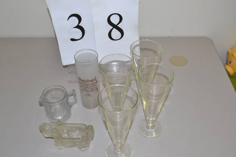 lot 38 image: collectible Misc.