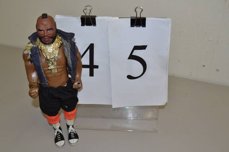 lot 45 image: Mr. T